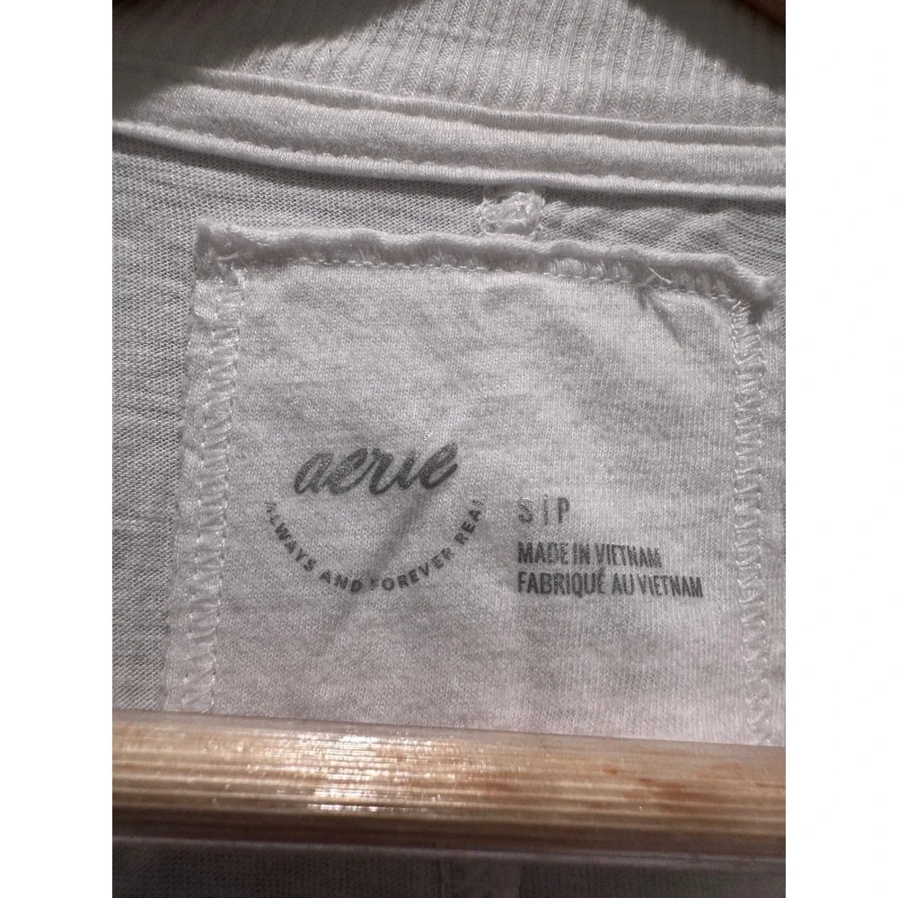 Aerie White Long Sleeve Silly Goose on the Loose T-Shirt Size Small - Picture 4 of 7